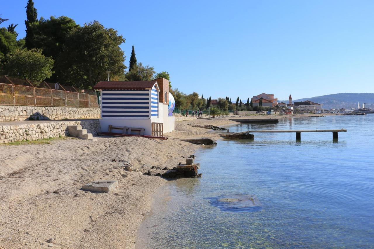 Apartments By The Sea Seget Donji, Trogir - 2029 Zewnętrze zdjęcie